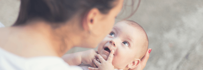 ¿Cómo hablar con un bebé?