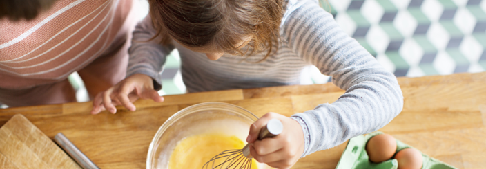 Cómo introducir a tu hijo en la cocina