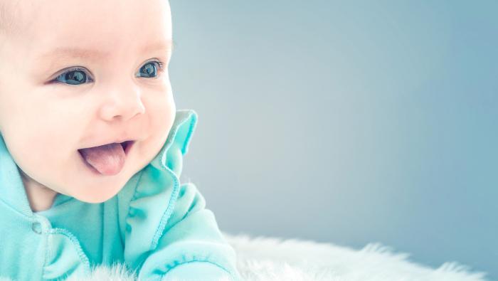 Por Que Los Bebes Sacan La Lengua 4 Razones Club Familias