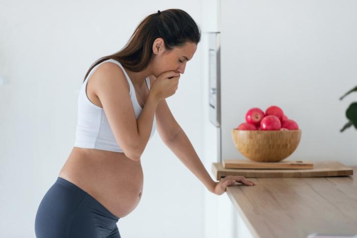alimentación embarazo primer trimestre náuseas